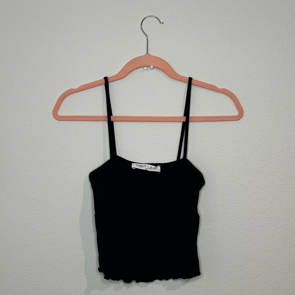 Emma and Sam black crop top